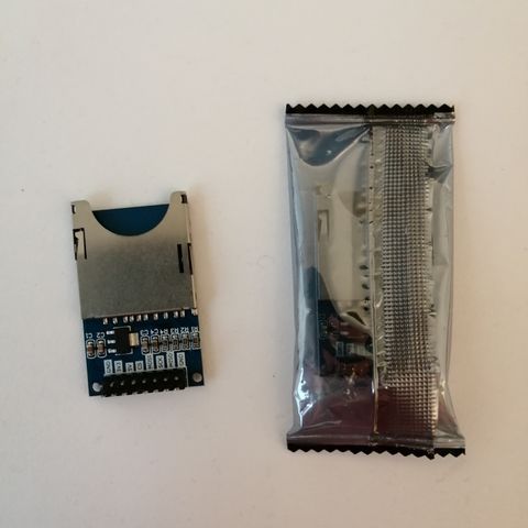 SD card read-write module