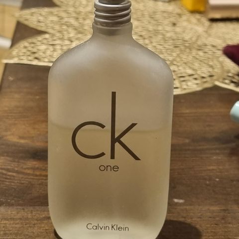 Calvin Klein 
ck One EdT 50 ml