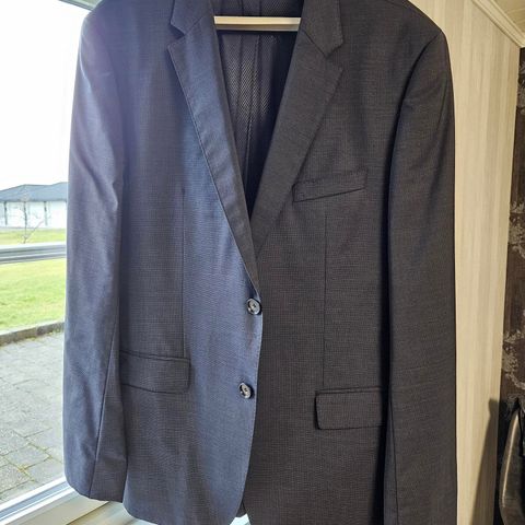 Hugo Boss dress jakke.Str 52.