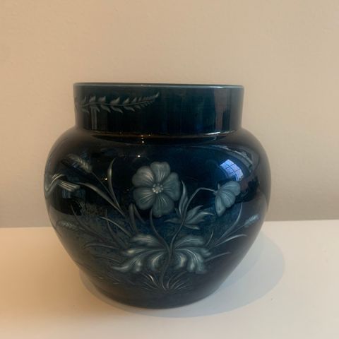 Vakker vintage krukke/blomsterpotte/vase