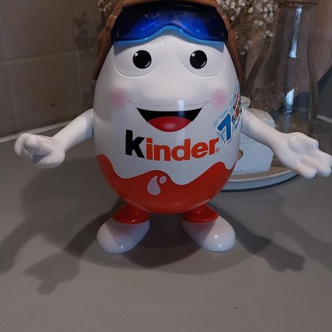 Kindereggfigur