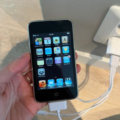 iPod touch (2. gen)