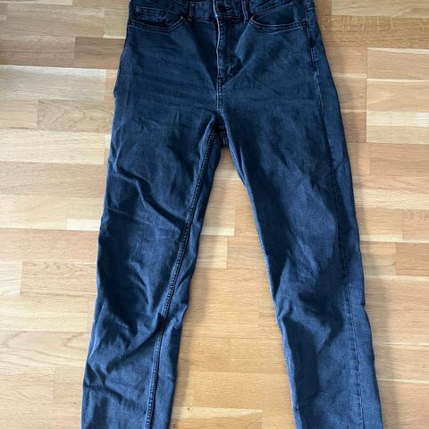 svart jeans, lindex