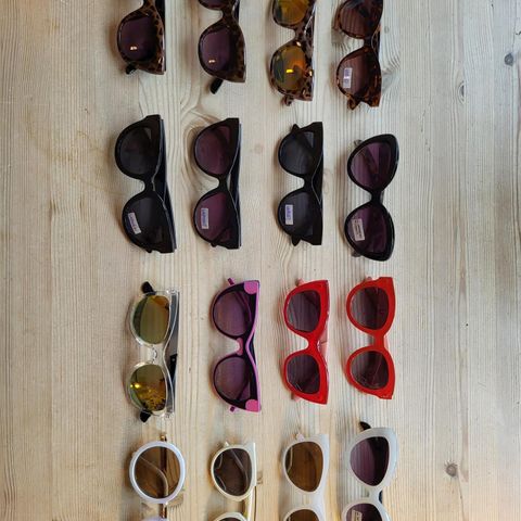 Solbrillepakke med 16 Solbriller