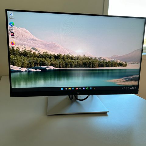 HP 24" full HD skjerm