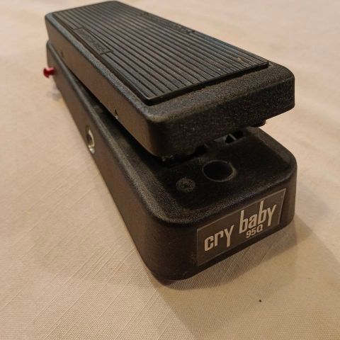 Dunlop Crybaby 95Q Wah-Wah pedal i god stand