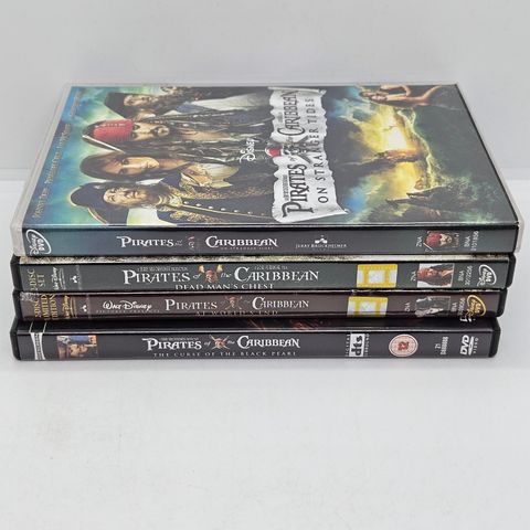 4 stk Pirates of the Caribbean dvd