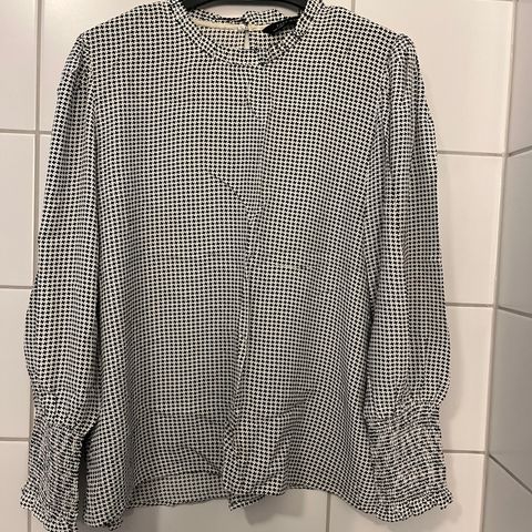 Bluse fra Zara