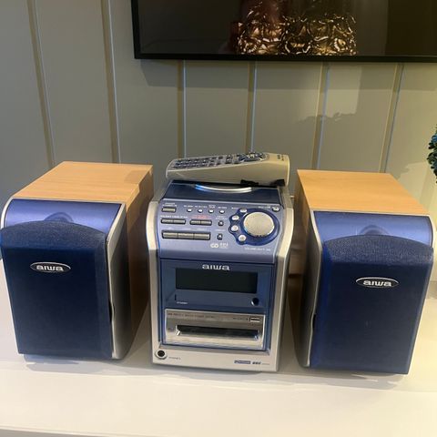 Aiwa stereoanlegg m/ minidisk