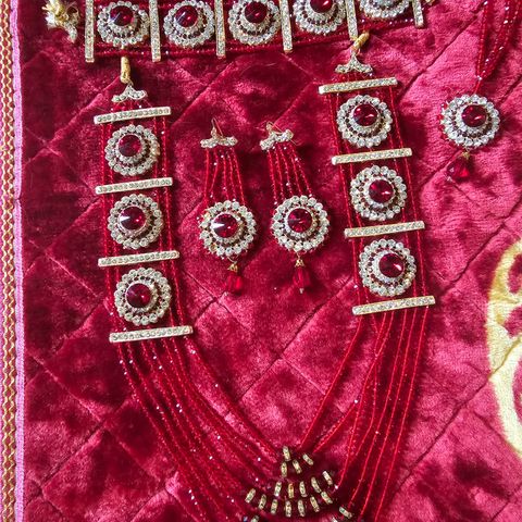 Nye smykker til Eid