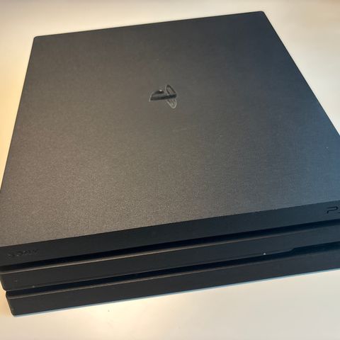 Sony playstation 4 pro 1TB