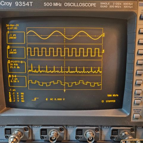 Lecroy 9354T 500MHz 2GS/s 4Ch Oscilloscope