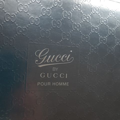 Gucci eske