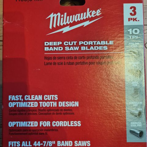 Milwaukee 44 7/8" (1139,8mm)