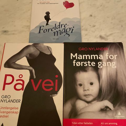 3 mamma/gravid/foreldrebøker