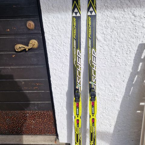 Fischer ski (barn), 130cm