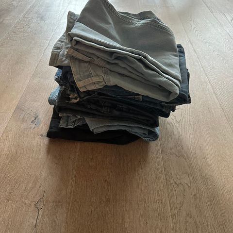 Jeans/ ola bukser (Levis, Lee,++)