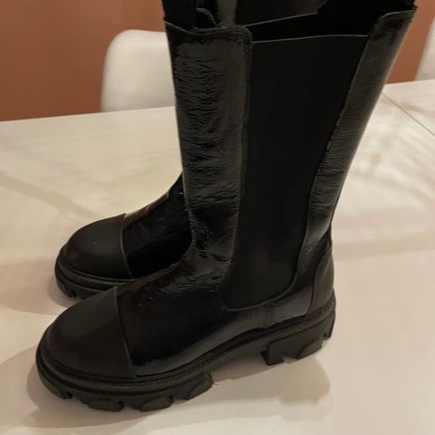 Nye tøffe boots fra pavement