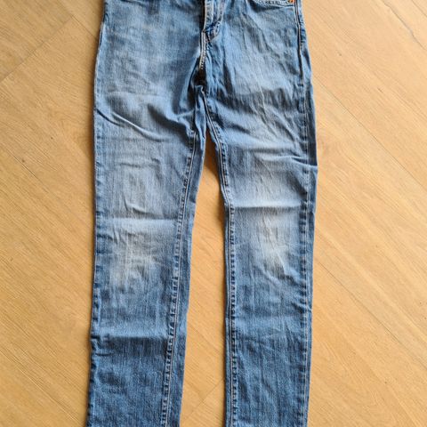 Levis 511 jeans str. 29/32 og 30/34