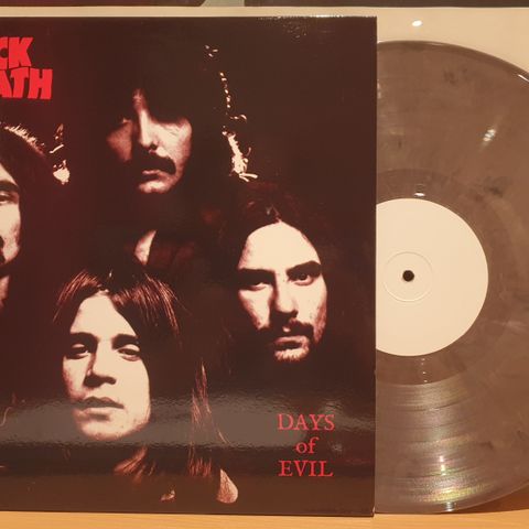 28296 Black Sabbath - Days Of Evil - Live At Civic Arena, Pittsburgh (dark grey)
