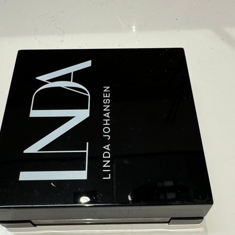 Nytt LNDA Baked Powder Foundation fra Linda Johansen!