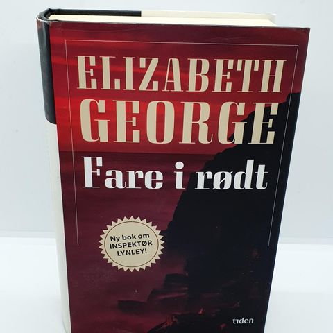 Fare i rødt - Elizabeth George