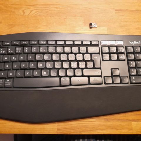 Logitech K850 tastatur (trådløs, wireless)