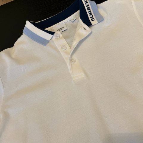 burberry t skjorte