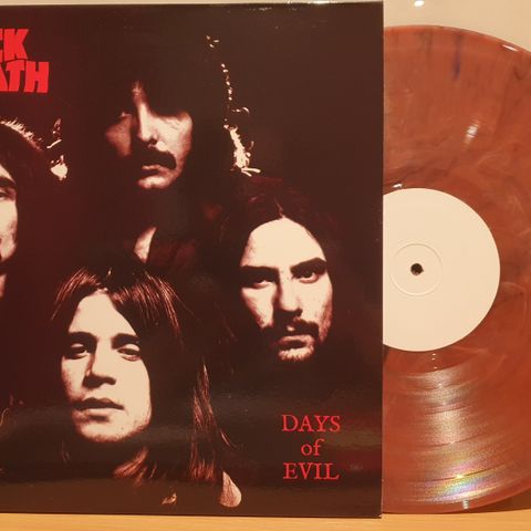 28295 Black Sabbath - Days Of Evil - Live At Civic Arena, Pittsburgh (redbrown)