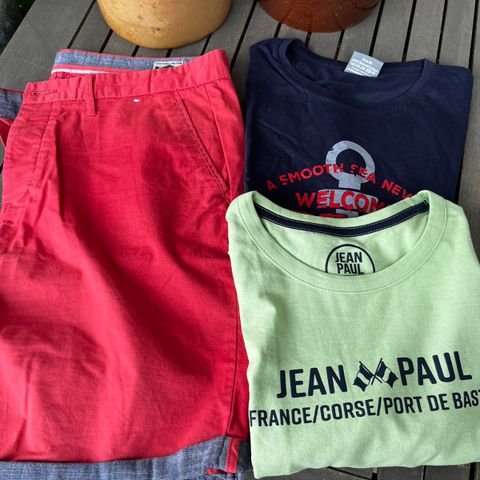 Shorts og t-trøyer bla Jean Paul