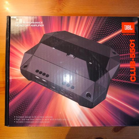 JBL Club 5501 (1300 w, monoblokk)