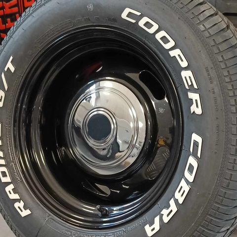 Felgpakke: 8x15" EC Rally med 235 og 245/60R15 Cooper Cobra GT