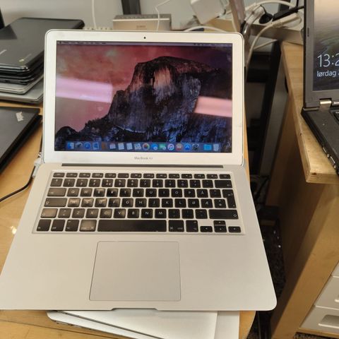 Apple Macbook Air A1466 | Billig