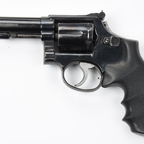 Smith & Wesson revolver modell 10-6 kal .38 Special