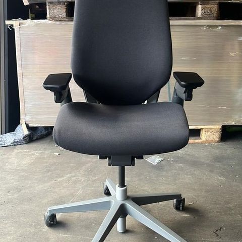 Steelcase Gesture Full Option