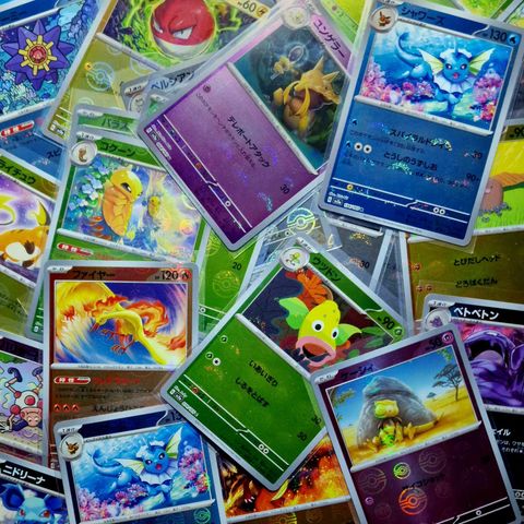 Pokemon Japansk 151 reverse holos (pokeball)