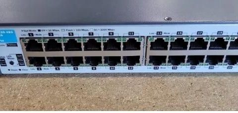 HP 2530-48 Switch