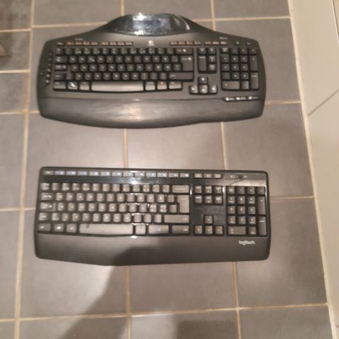 Keybord , 99 kr