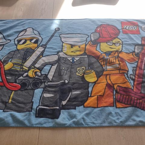 Lego City Badehåndkle til barn 65×120 cm