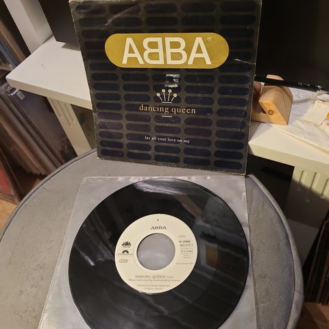 ABBA dancing queen /lay all your love on me 7", 45rpm