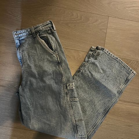 7 Jeans lengde 32 - str xs og s, 100kr for alle