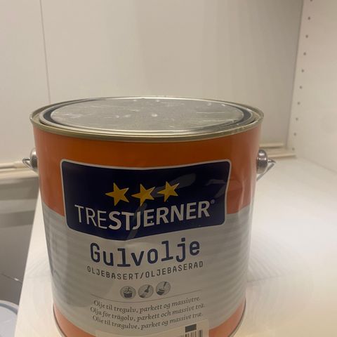 Trestjerner gulvolje (hvit)