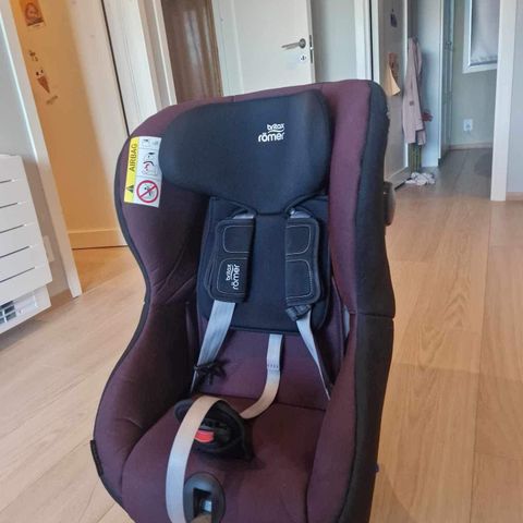 Britax max way plus