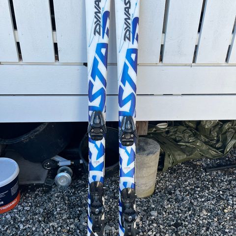 Dynastar Slalom ski selges. 162 cm.