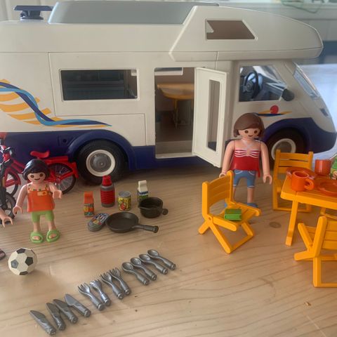 Playmobil campingbil