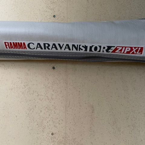 Caravanstor zip XL