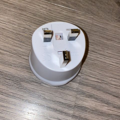 Adapter til UK