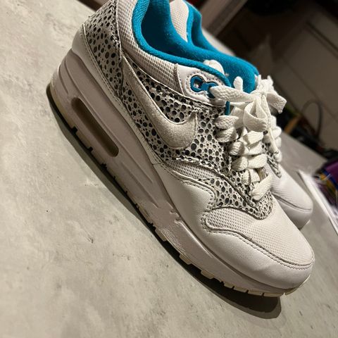 Nike Air Max 1 Safari str. 37,5