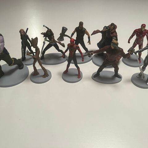 Original Avengers Figures SET