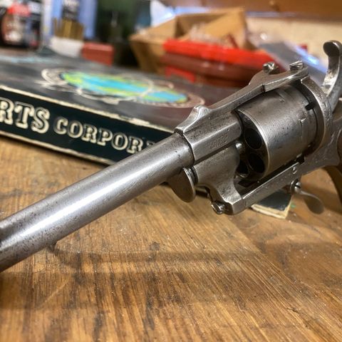 Nydelig Antikk Belgisk Revolver [Reg.fri]